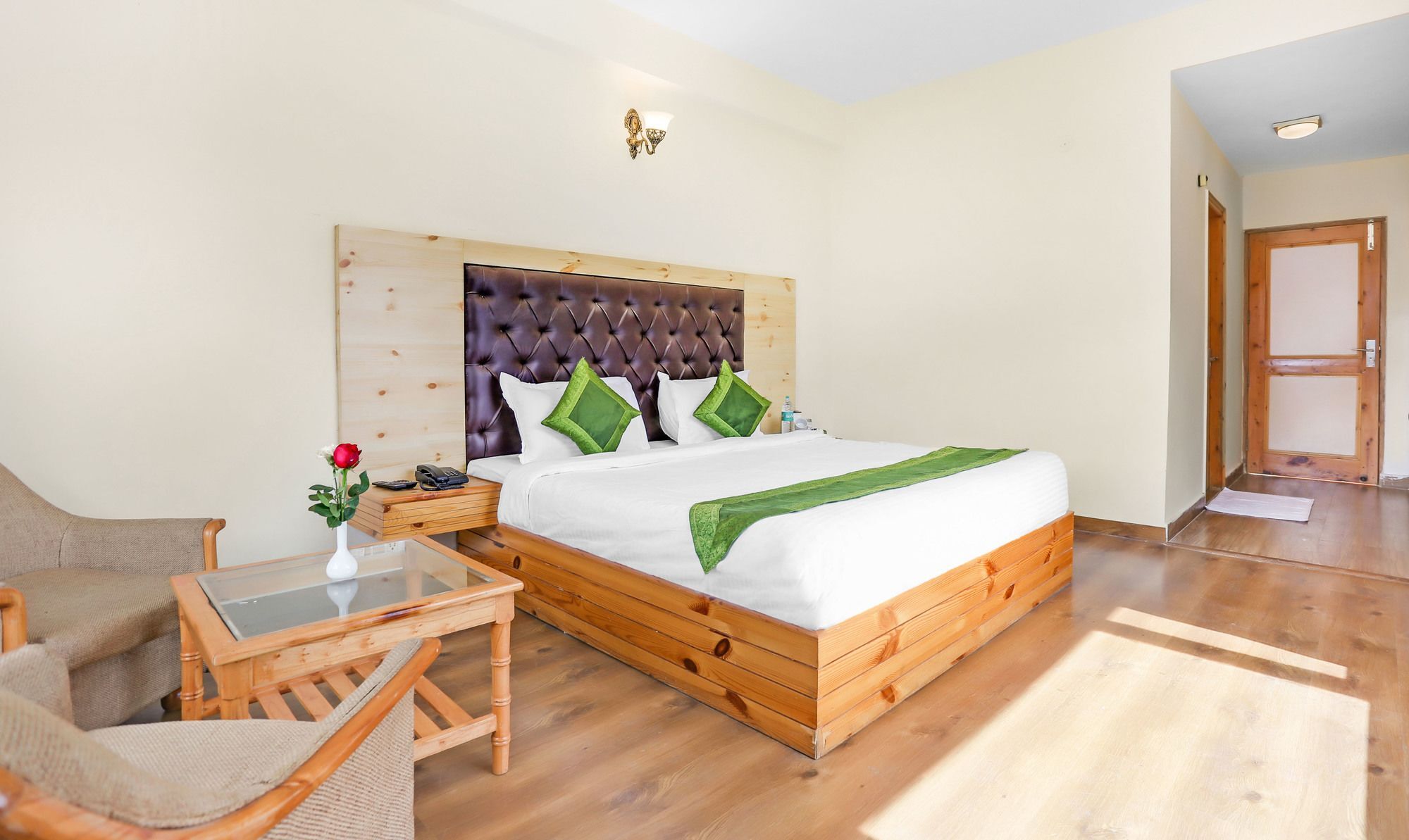 Treebo Manali Retreat Hotel Екстериор снимка